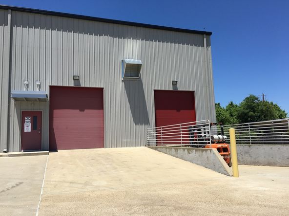 Newly Constructed Class "A" Industrial Building: 1506 Grimmett Dr, Shreveport, LA 71107